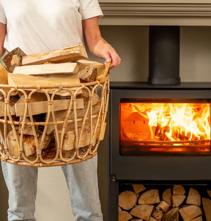 16 Handy Bags of Kiln-Dried Logs